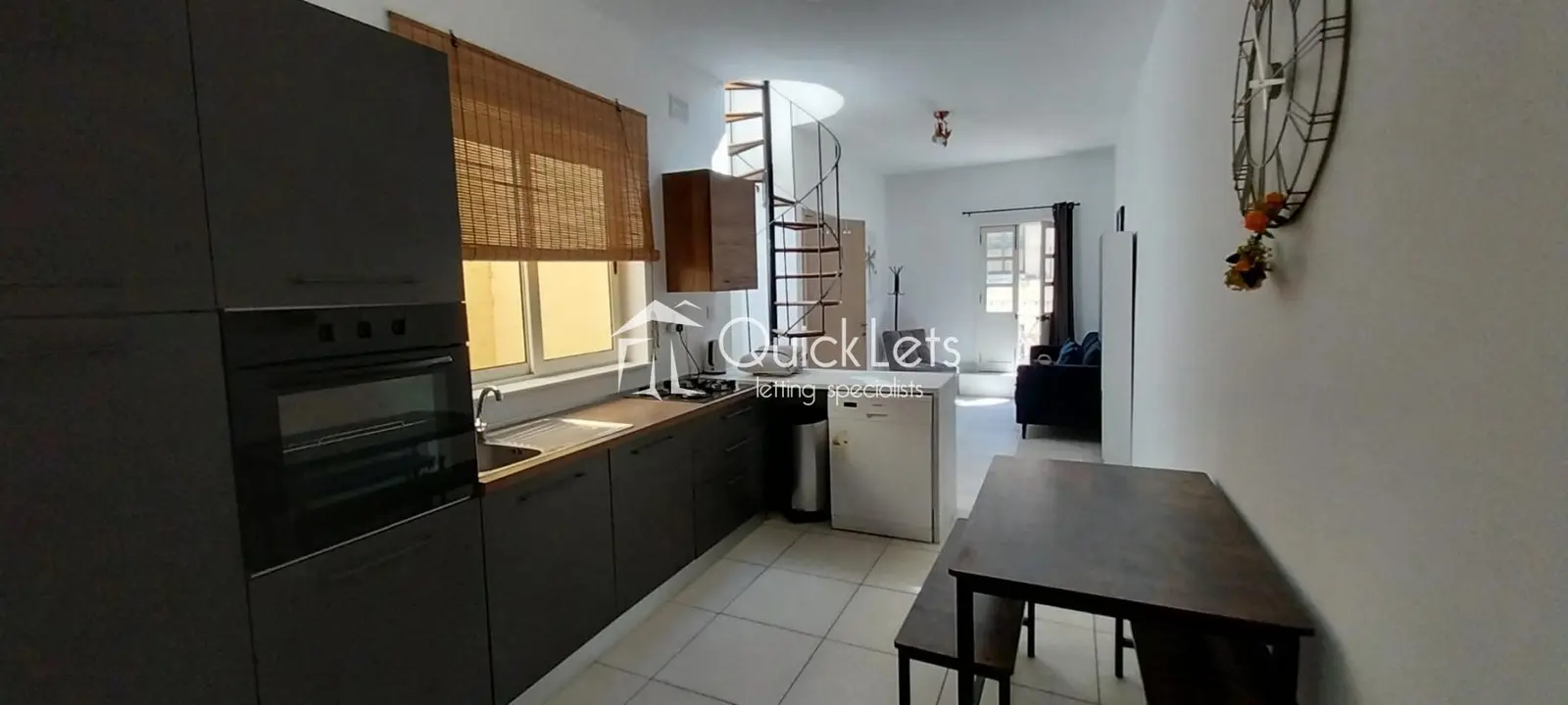 2 bedroom Duplex Penthouse to rent in Floriana