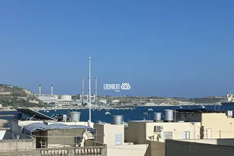3 Bedroom Terraced House To Rent in Marsaxlokk