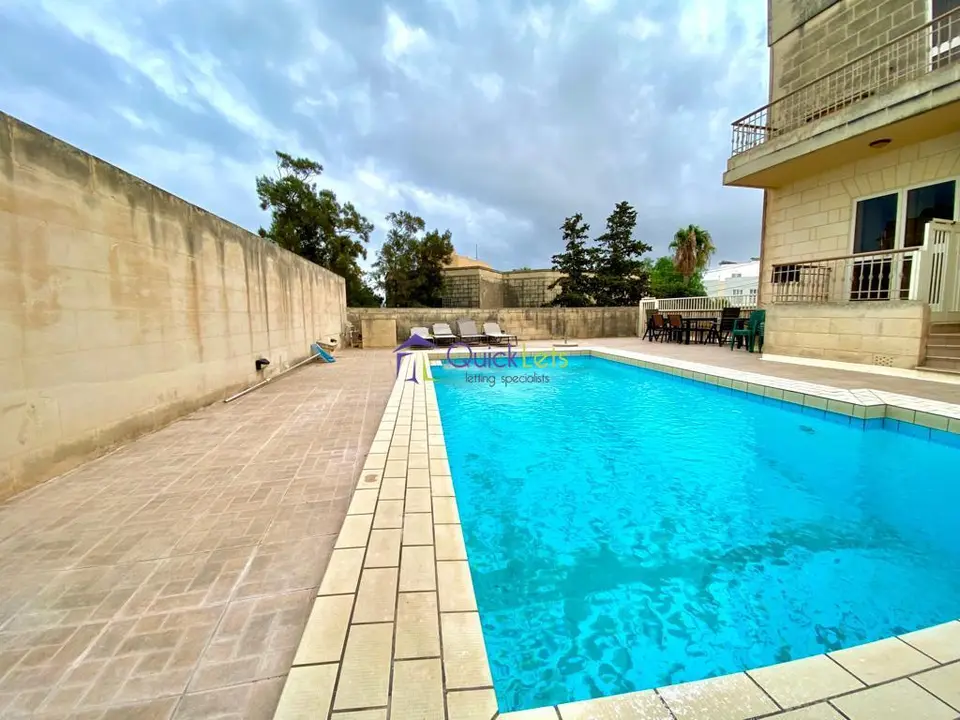 Villa 3 chambres à louer à Madliena