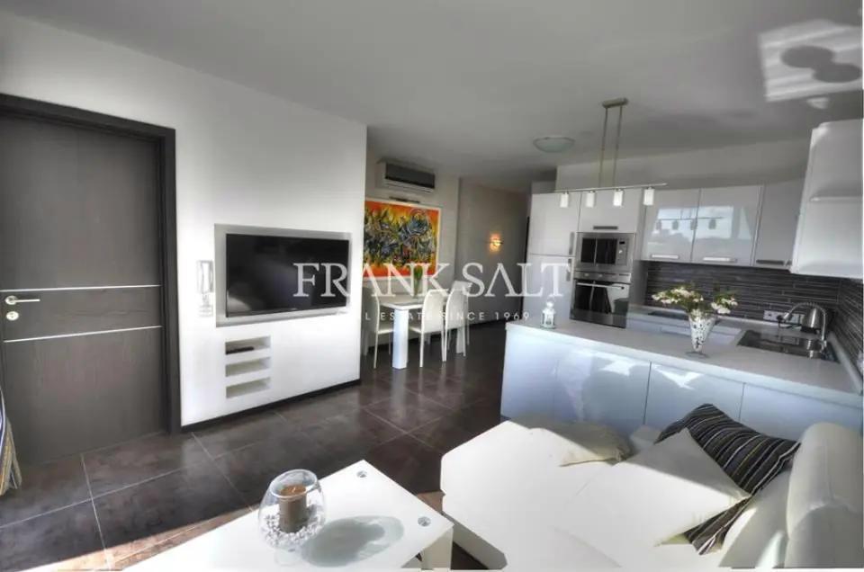 St Julians, Penthouse