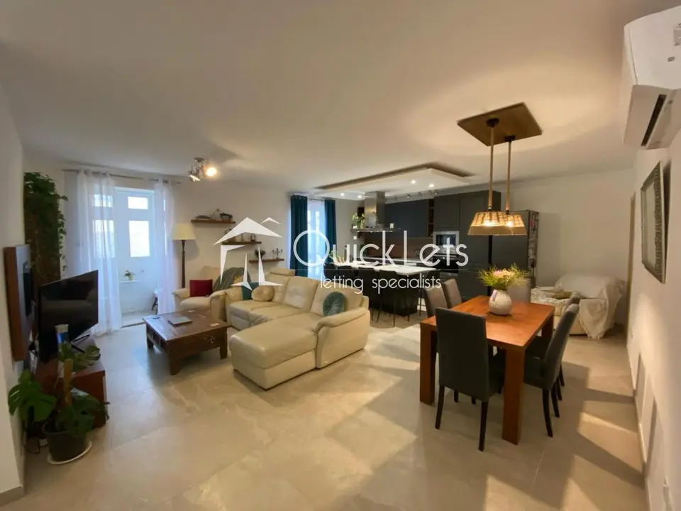 3 bedroom Apartment to rent in Gharghur