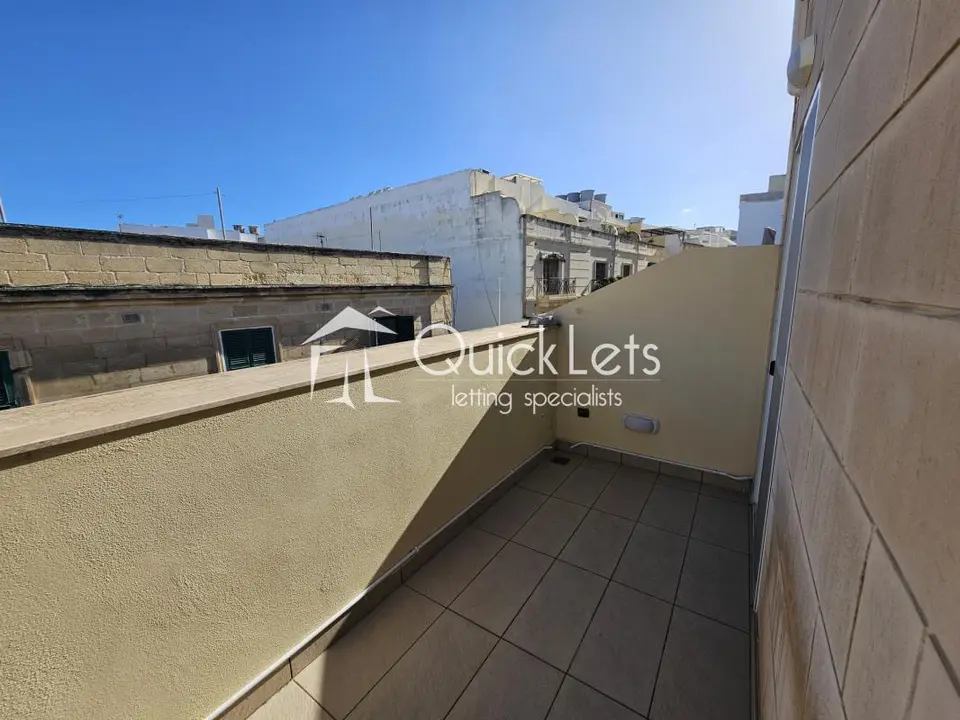 1 bedroom Penthouse to rent in Sliema