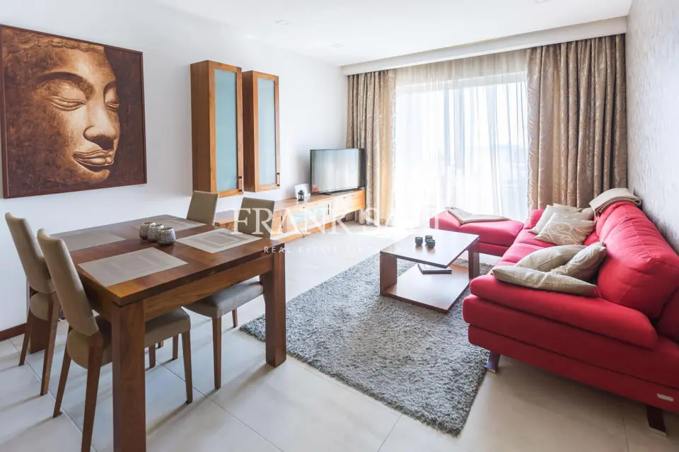 St Julians, Apartment