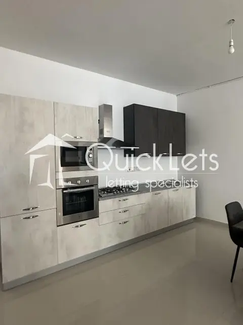 3 bedroom Maisonette to rent in San Gwann