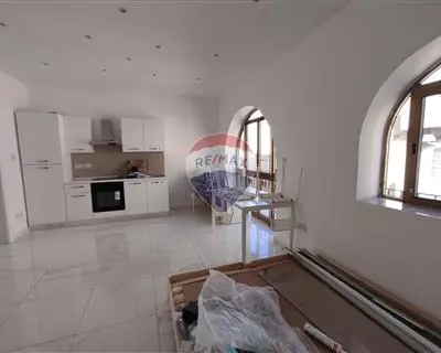 1 bedroom Studio Flat to rent in Msida