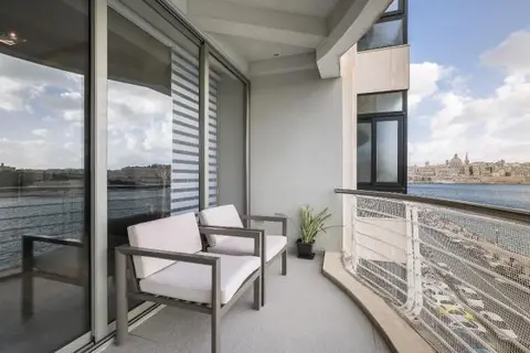 3 bedroom Apartment to rent in Sliema