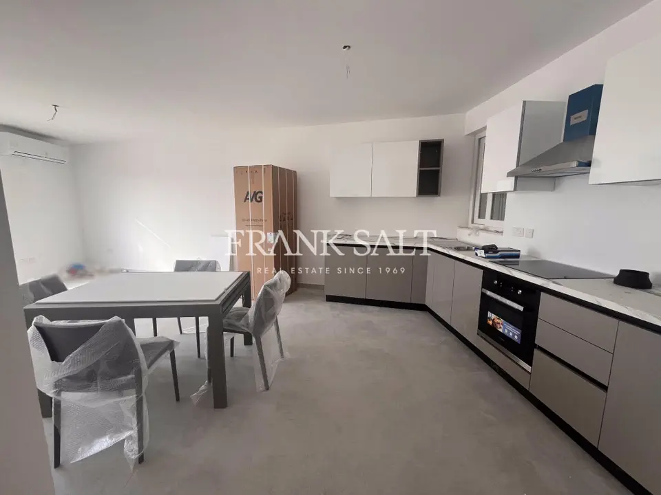 Kalkara Furnished Apartment