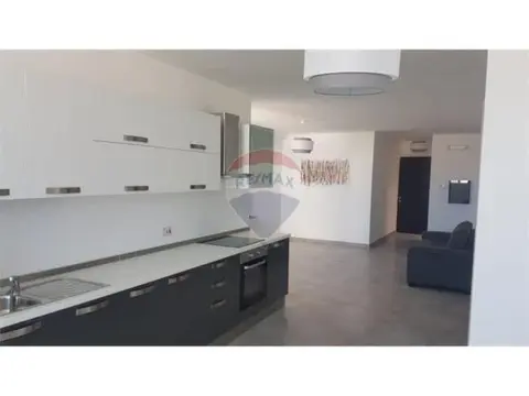 1 bedroom Penthouse to rent in St Julian's