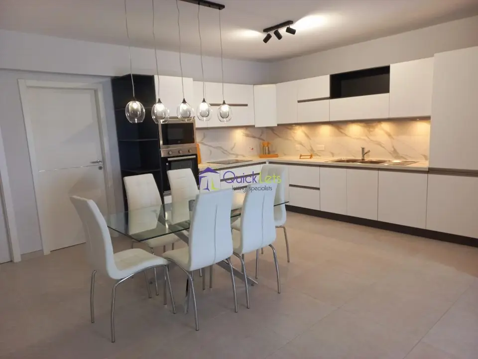 3 bedroom Apartment to rent in Pieta