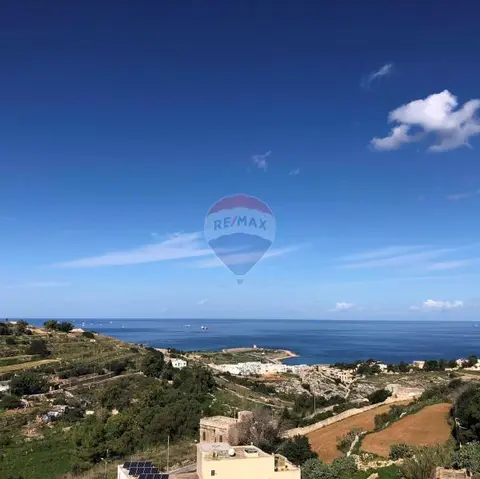 3 bedroom Penthouse for sale in Gharghur
