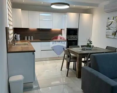 3 bedroom Maisonette to rent in Ta' Xbiex
