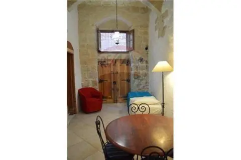 1 bedroom Maisonette to rent in Mdina
