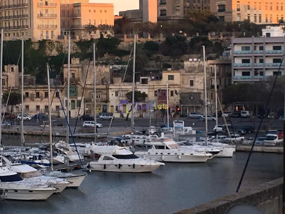 1 bedroom Apartment to rent in Ta' Xbiex