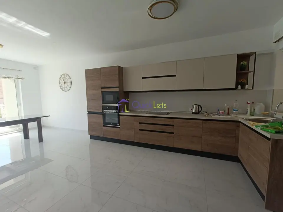 3 bedroom Apartment to rent in Naxxar