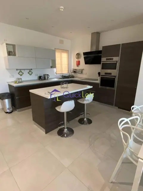2 bedroom Penthouse to rent in Gozo - Xaghra