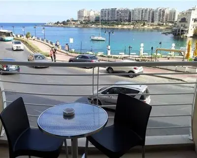 1 bedroom Maisonette to rent in St Julian's