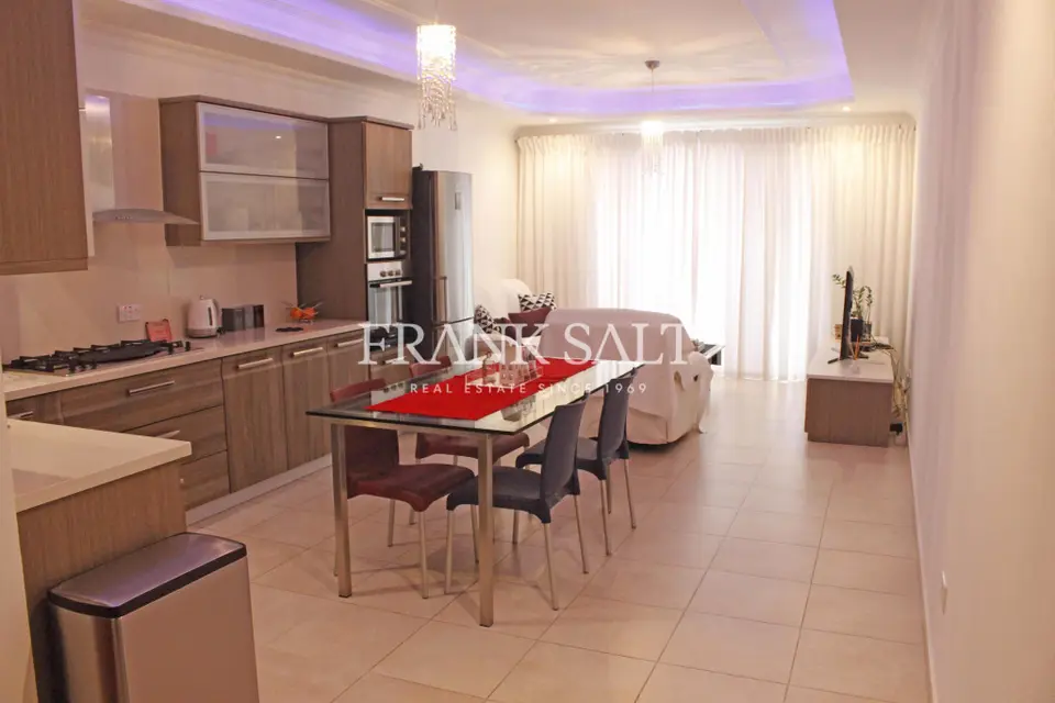 Msida, Furnished Apartment