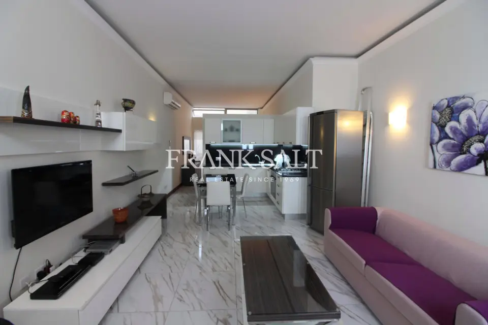 Msida, Furnished Maisonette