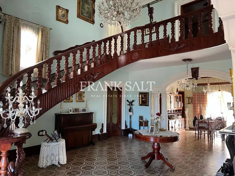Gudja, Villa