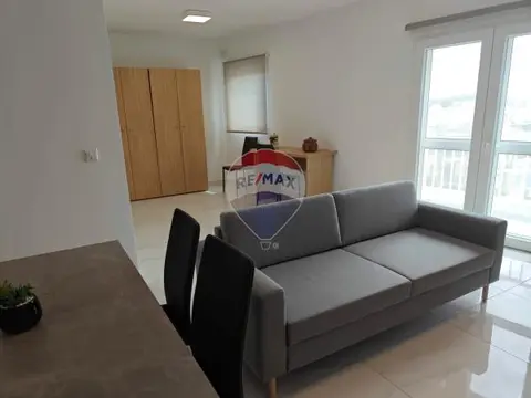 2 bedroom Apartment to rent in Naxxar