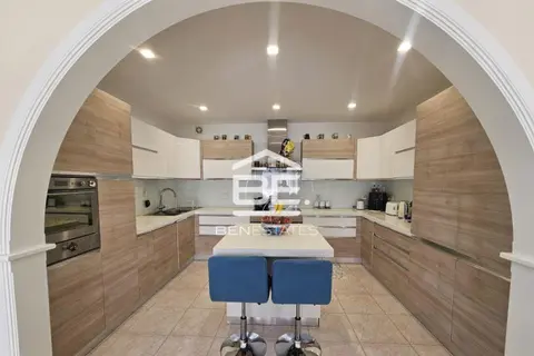 3 Bedroom Apartment For Sale in St Paul's Bay