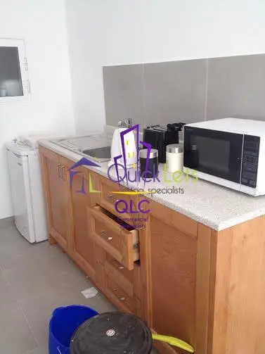 Office to rent in Gwardamangia