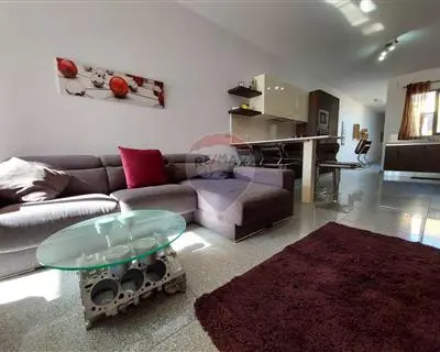 3 bedroom Penthouse to rent in Zurrieq