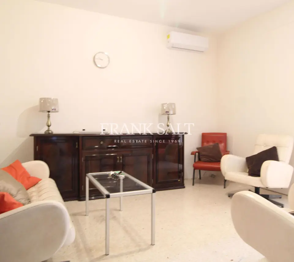 Msida, Furnished Apartment