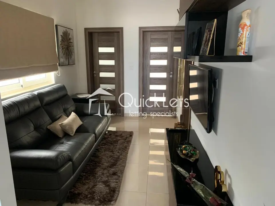 2 bedroom Penthouse to rent in Gharghur
