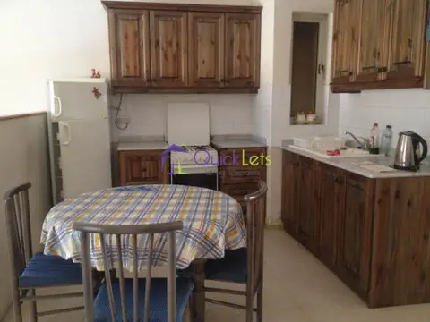 1 bedroom Maisonette to rent in Msida