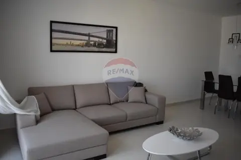 2 bedroom Apartment to rent in St Paul's Bay