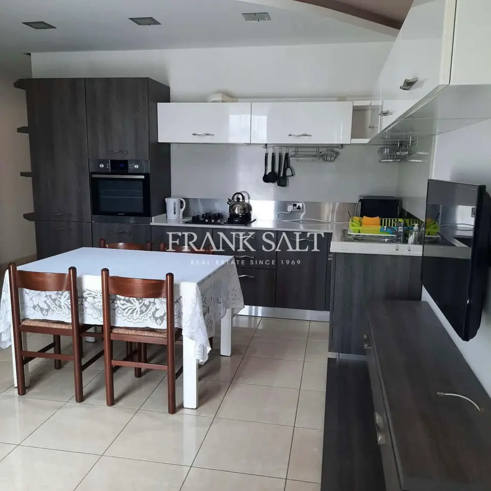 Naxxar, Furnished, Penthouse