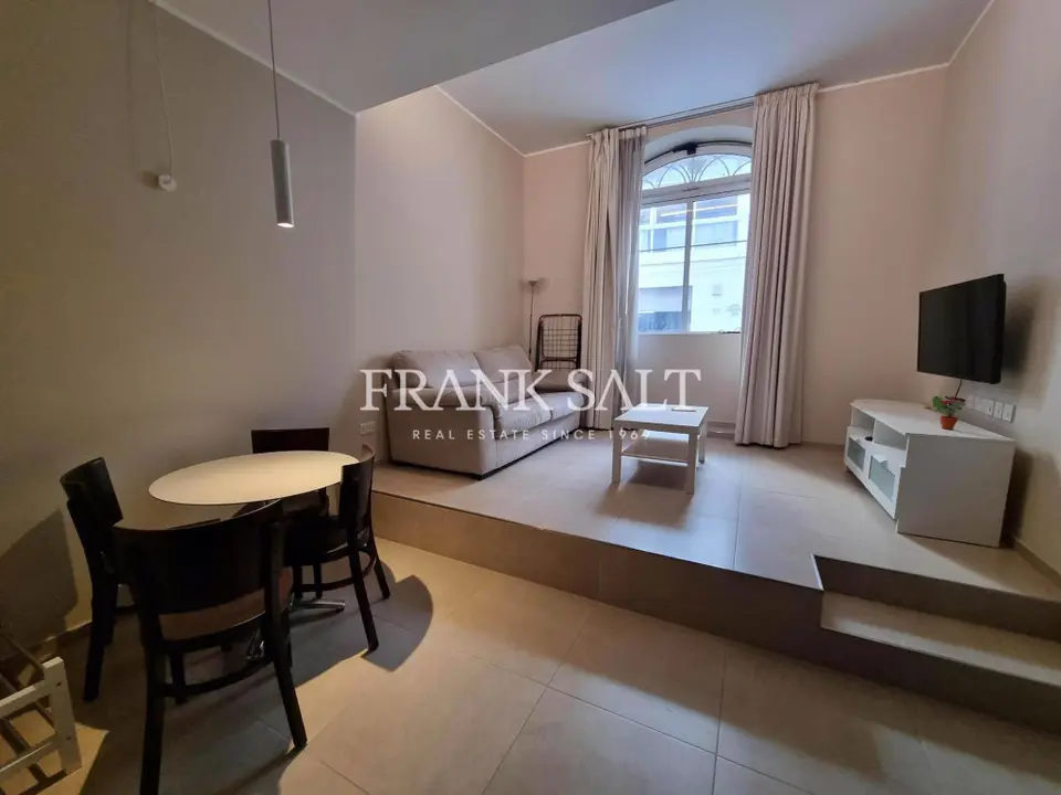 St Julians, Apartment