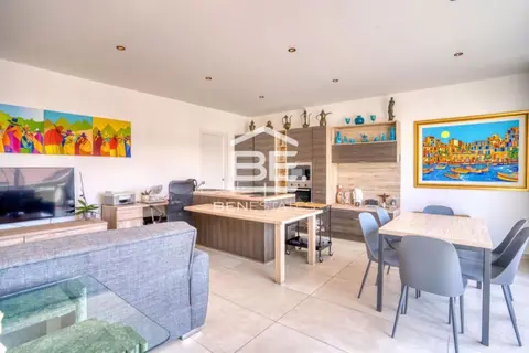2 Bedroom Penthouse For Sale in San Gwann