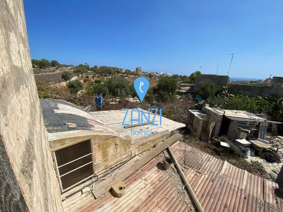 1 bedroom Farmhouse for sale in San Gwann