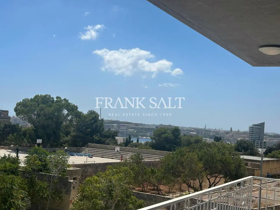 St Julians Furnished Apartment