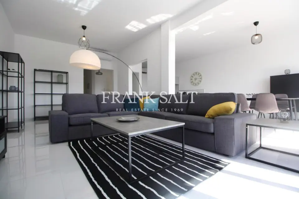 Sliema, Apartment