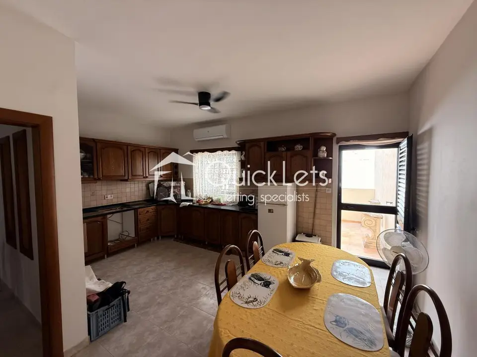 2 bedroom Apartment to rent in Gzira