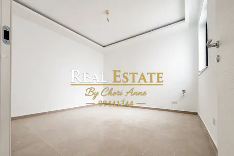 3 Bedroom Apartment For Sale