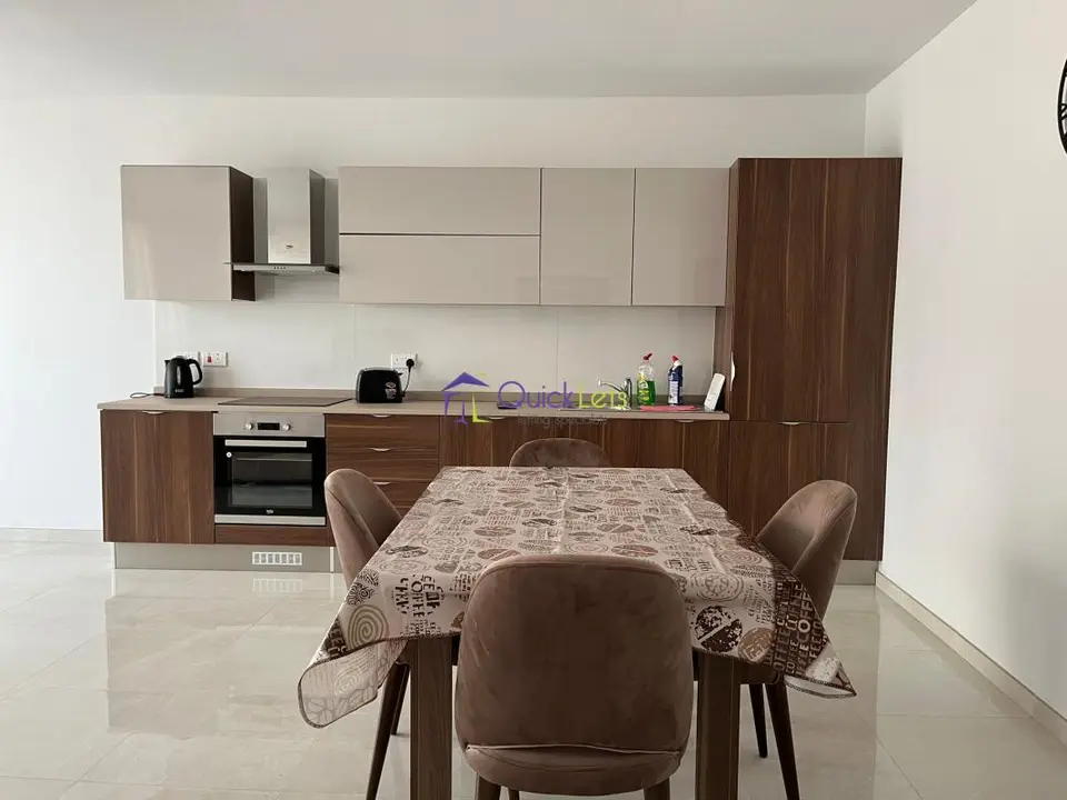 Appartement 2 chambres à louer à Kalkara