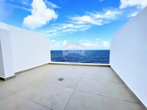 3 bedroom Penthouse for sale in Gozo - Marsalforn