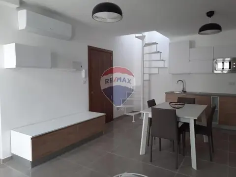 3 bedroom Penthouse Duplex to rent in Sliema