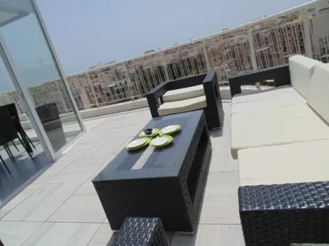 3 bedroom Apartment to rent in St. Julians