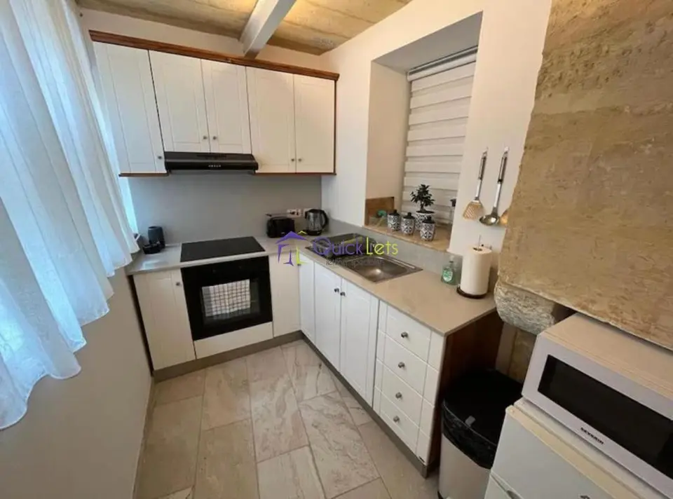 1 bedroom Townhouse to rent in Zabbar