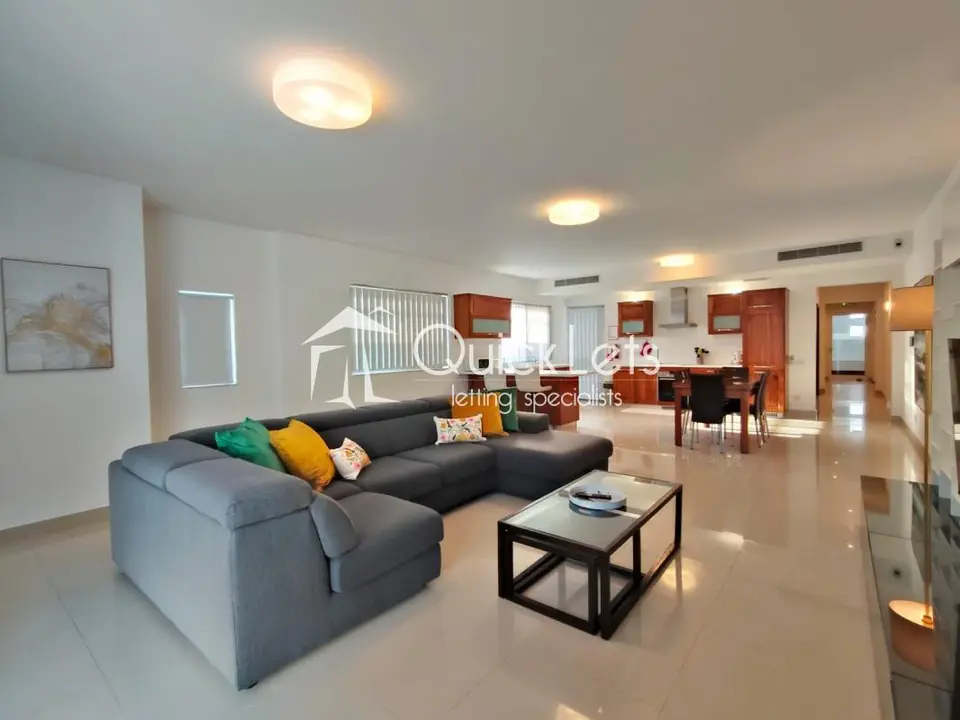 2 bedroom Maisonette to rent in Swieqi