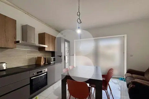 3 Bedroom Apartment For Sale in Ghaxaq