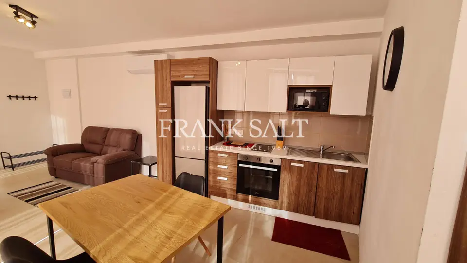 Pieta, Furnished Penthouse