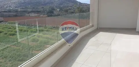 3 bedroom Apartment to rent in Bahar Ic-Caghaq