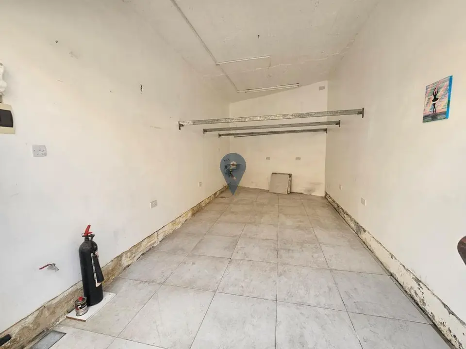Garage/Parking Space for sale in Hamrun