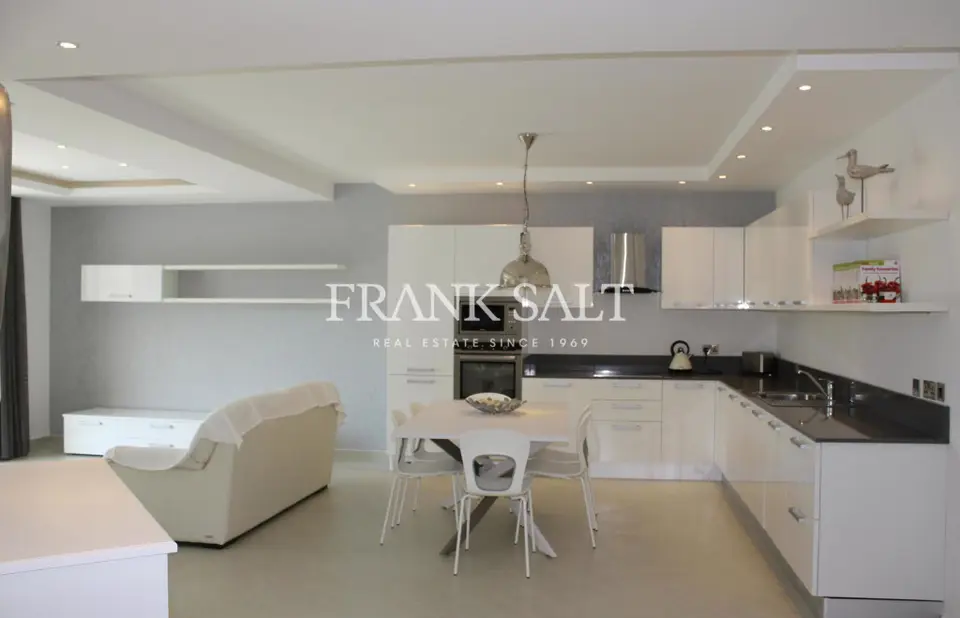 Swieqi, Furnished Apartment